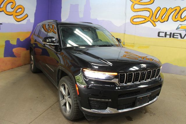 Used 2021 Jeep Grand Cherokee L Limited w/ Luxury Tech Group II AWD/4WD image 2