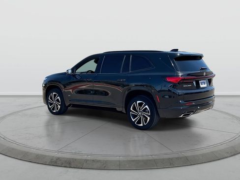 Used 2025 Buick Enclave Sport Touring FWD image 6