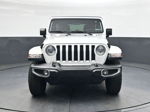 Used 2019 Jeep Wrangler Unlimited Sahara image 10