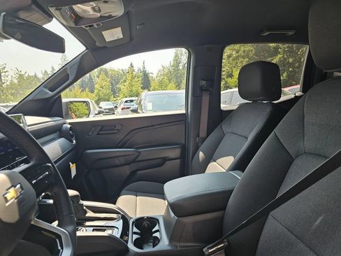 New 2026 Chevrolet Colorado W/T w/ WT Custom Package AWD/4WD image 26