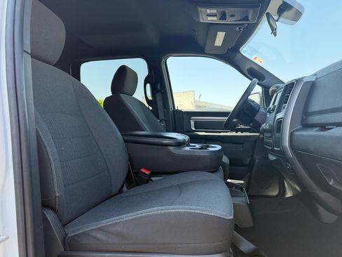 Used 2024 RAM 1500 Classic Warlock image 19