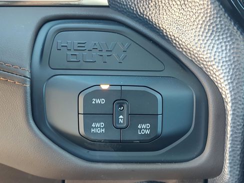 New 2025 RAM 2500 Limited image 19