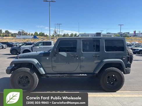 Used 2014 Jeep Wrangler Unlimited Rubicon w/ Connectivity Group AWD/4WD image 3