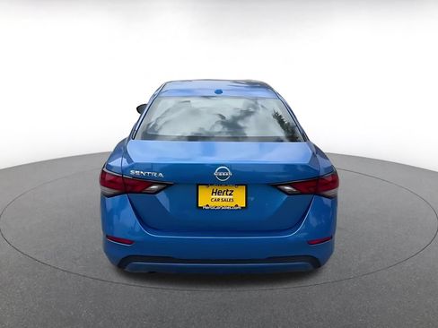 Used 2025 Nissan Sentra SV FWD image 12