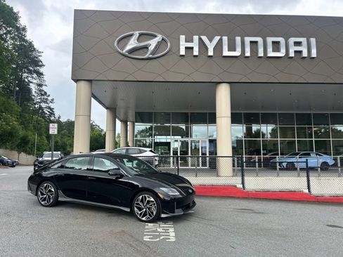 Used 2023 Hyundai Ioniq 6 Limited AWD/4WD image 1