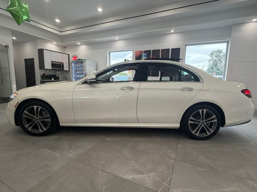 Used 2023 Mercedes-Benz E 350 4MATIC Sedan w/ Premium Package image 4