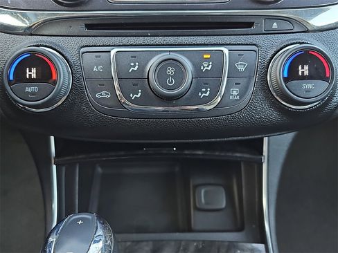 Used 2014 Chevrolet Impala LTZ image 20