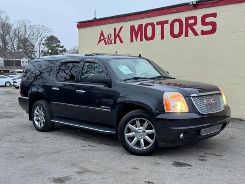 Used 2012 GMC Yukon XL Denali AWD/4WD image 1