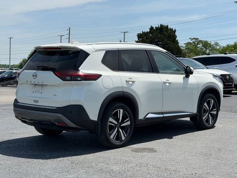 Used 2022 Nissan Rogue SL w/ SL Premium Package FWD image 5