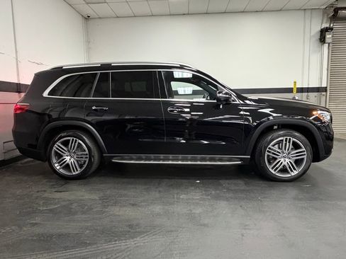 Certified 2025 Mercedes-Benz GLS 450 4MATIC image 5