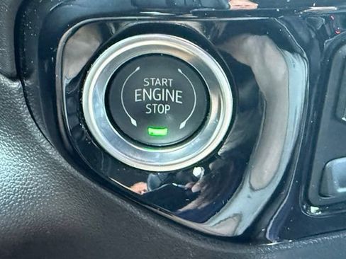 Used 2025 Chevrolet Silverado 1500 RST w/ RST All Star Premium Package AWD/4WD image 33