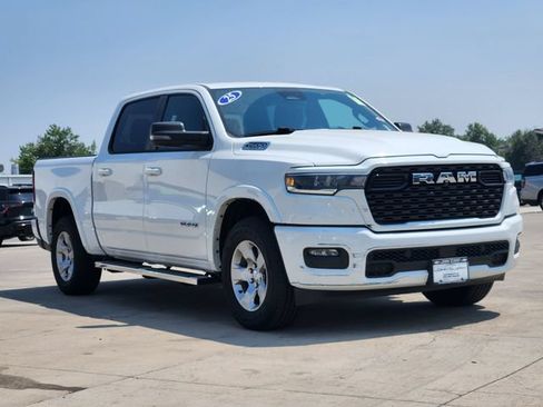 Used 2025 RAM 1500 Big Horn AWD/4WD image 3
