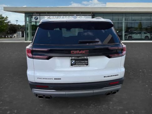 Used 2024 GMC Acadia Elevation image 6