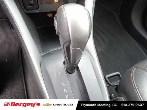 Used 2022 Chevrolet Trax LT w/ Sport Edition image 16