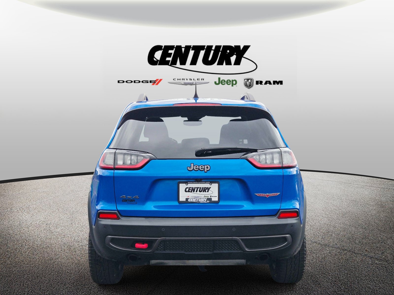 Used 2019 Jeep Cherokee Trailhawk AWD/4WD image 5