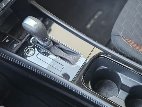 Certified 2024 Nissan Kicks SR image 25