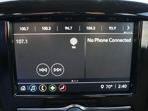 Used 2021 Chevrolet Traverse LS image 24