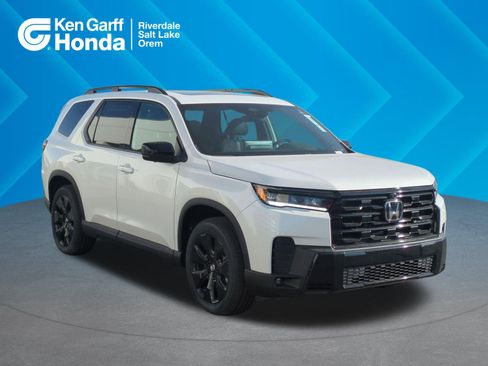 New 2026 Honda Pilot Black Edition image 1