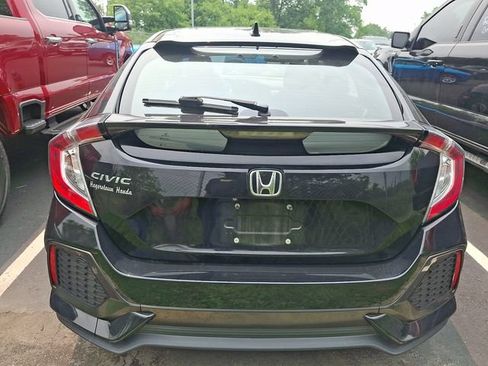 Used 2018 Honda Civic EX image 8