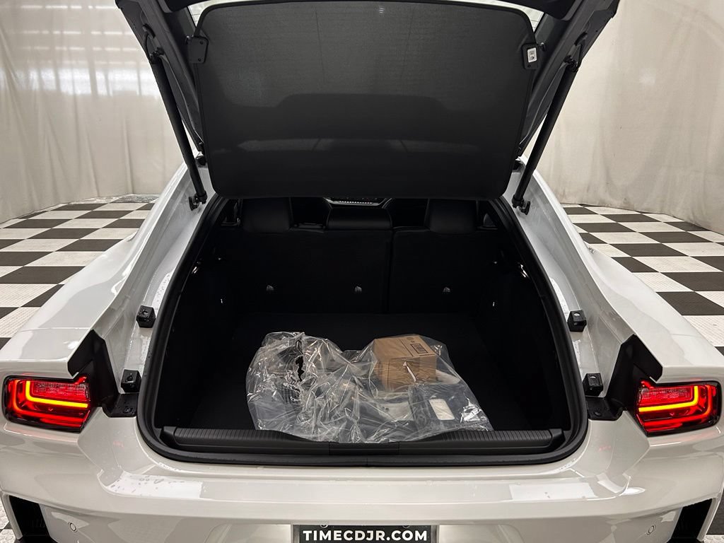 New 2026 Dodge Charger R/T AWD/4WD image 9