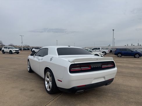 Used 2022 Dodge Challenger GT image 18