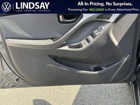 Used 2013 Hyundai Elantra Limited w/ Technology Pkg image 9