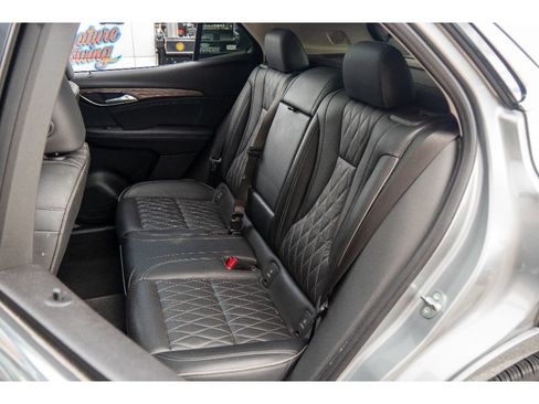 Used 2023 Buick Envision Avenir AWD/4WD image 18