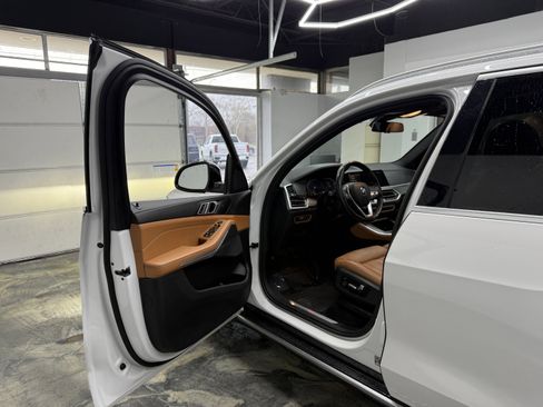 Used 2022 BMW X5 xDrive40i image 9