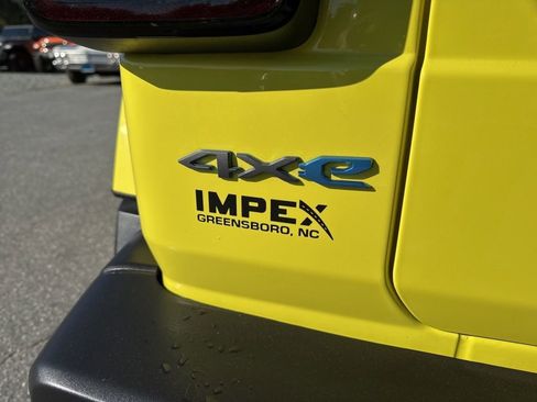 Used 2024 Jeep Wrangler Unlimited w/ Convenience Group image 28