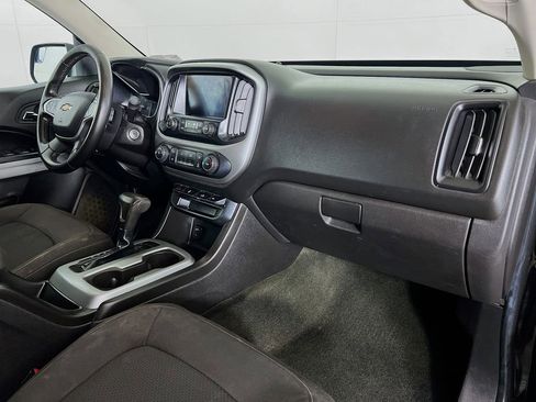 Used 2016 Chevrolet Colorado LT w/ Midnight Edition AWD/4WD image 27
