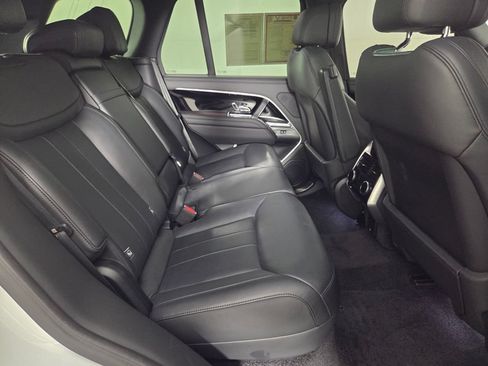 Used 2024 Land Rover Range Rover SE AWD/4WD image 30