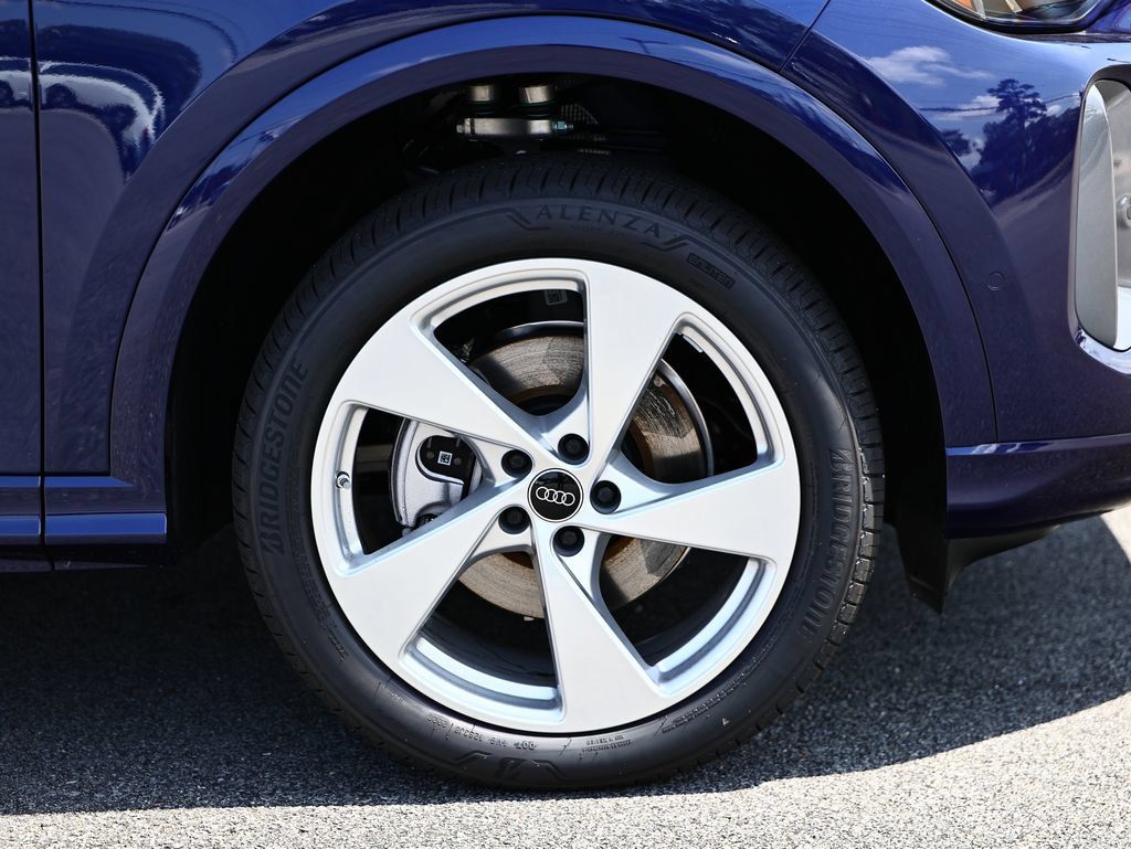 New 2026 Audi Q5 Premium Plus AWD/4WD image 5