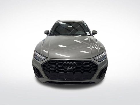 Used 2023 Audi Q5 e Prestige w/ Prestige Package image 12