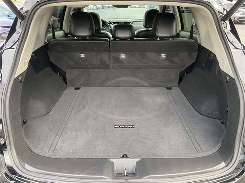 Used 2024 Nissan Murano SL image 10