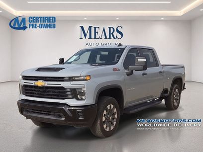 Used 2025 Chevrolet Silverado 2500 Custom w/ Custom Value Package