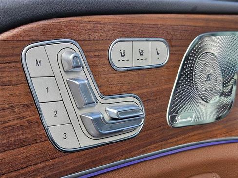 Used 2025 Mercedes-Benz GLE 350 4MATIC image 5