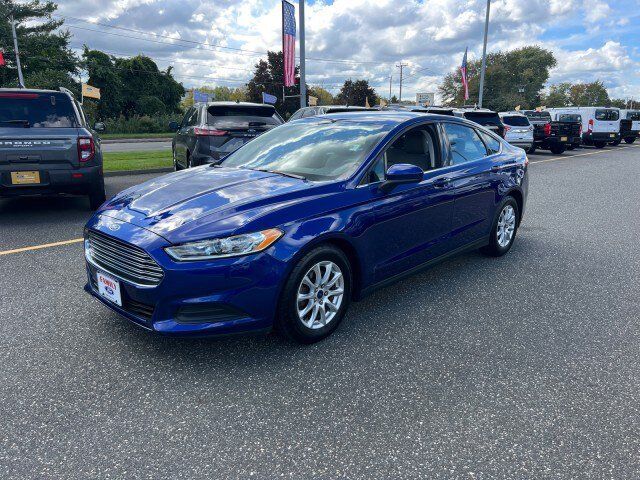Used 2016 Ford Fusion S FWD image 3