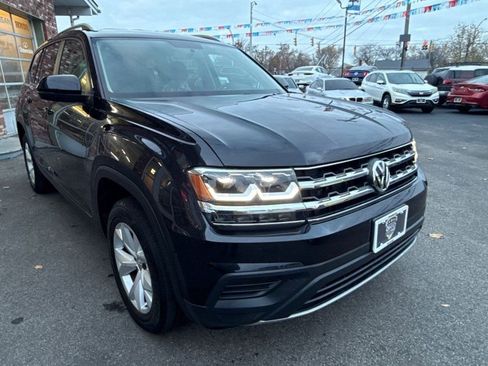 Used 2018 Volkswagen Atlas S image 3