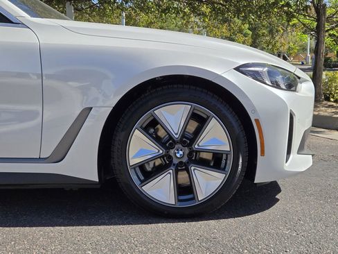 New 2026 BMW i4 xDrive40i w/ Premium Package AWD/4WD image 9