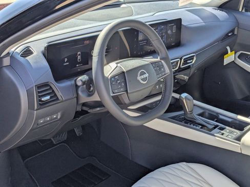 New 2026 Nissan Sentra SL w/ Floor Mat Package FWD image 12