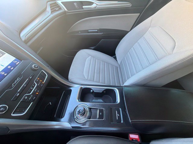 Used 2020 Ford Fusion S FWD image 21