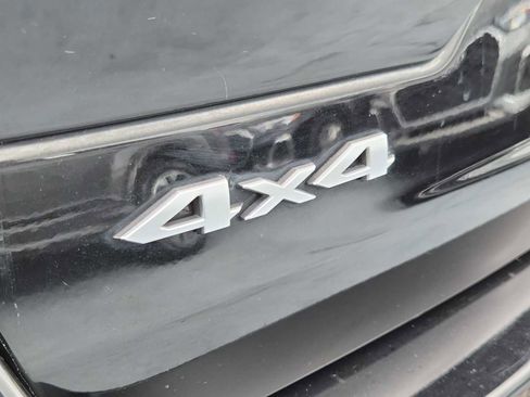 Used 2022 Jeep Grand Cherokee Summit image 10