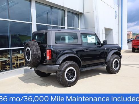 New 2026 Ford Bronco 2-Door w/ Sasquatch Package AWD/4WD image 3