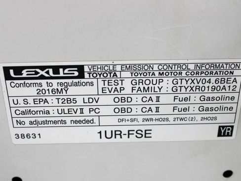 Used 2016 Lexus LS 460 w/ Comfort Package image 82