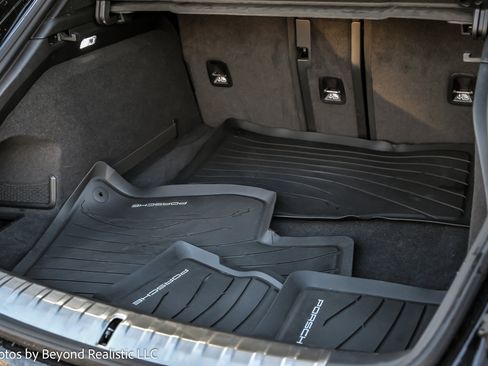 Used 2024 Porsche Taycan Turbo image 18