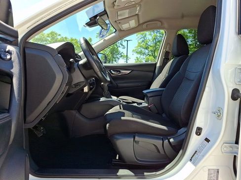 Used 2019 Nissan Rogue S w/ Special Edition Package AWD/4WD image 15