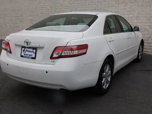 Used 2011 Toyota Camry LE w/ LE Extra-Value Pkg image 21