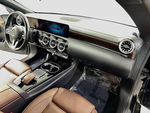 Certified 2023 Mercedes-Benz CLA 250 4MATIC image 35
