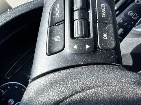 Used 2016 Kia Sorento FWD w/ LX Convenience Package image 19