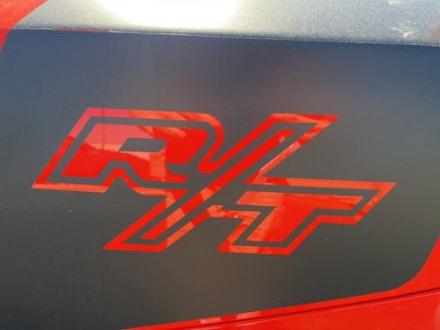 Used 2019 Dodge Charger R/T w/ Cold Weather Package image 20